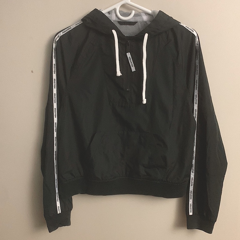 Hollister Black Crop Top Sweater